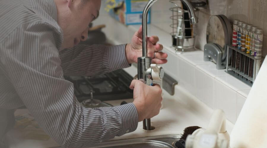 Professional emergency plumbing in Hitchins, KY